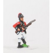 AWI British: Light Infantry advancing with Musket forward pas cher